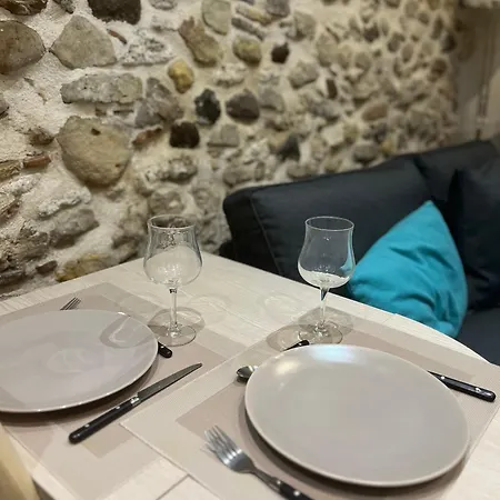 Apartman Vieil Antibes, Ravissant 2p Avec Petite Terrasse *