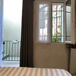 Vieil Antibes, Ravissant 2p Avec Petite Terrasse Antibes