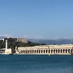 Vieil Antibes, Ravissant 2p Avec Petite Terrasse Apartment
