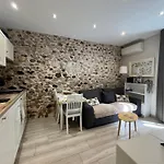 Daire Vieil Antibes, Ravissant 2p Avec Petite Terrasse