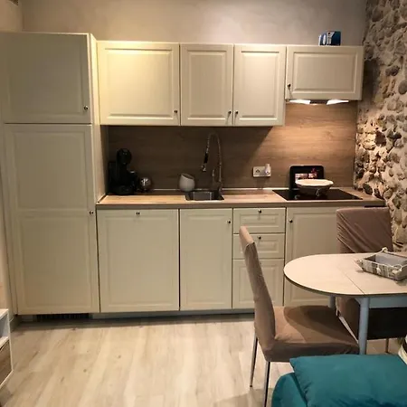 Vieil Antibes, Ravissant 2p Avec Petite Terrasse
